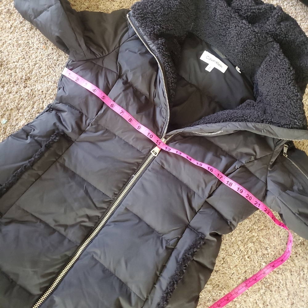 Down Jacket - Picture 4 of 16